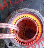 铁路弹条在轨道安全中起什么关键作用？