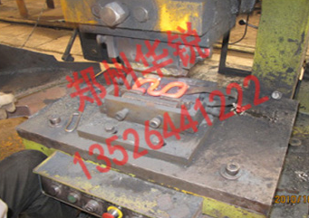 铁路弹条破损危害与定期检修必要性